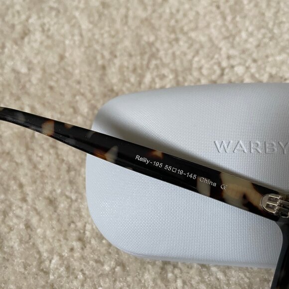 Warby Parker REILLY 195 Tortoishell Oversize Sunglasses with original case! - Picture 3 of 4